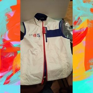 Brand New w Tag Tommy Hilfiger Vintage Sail vest